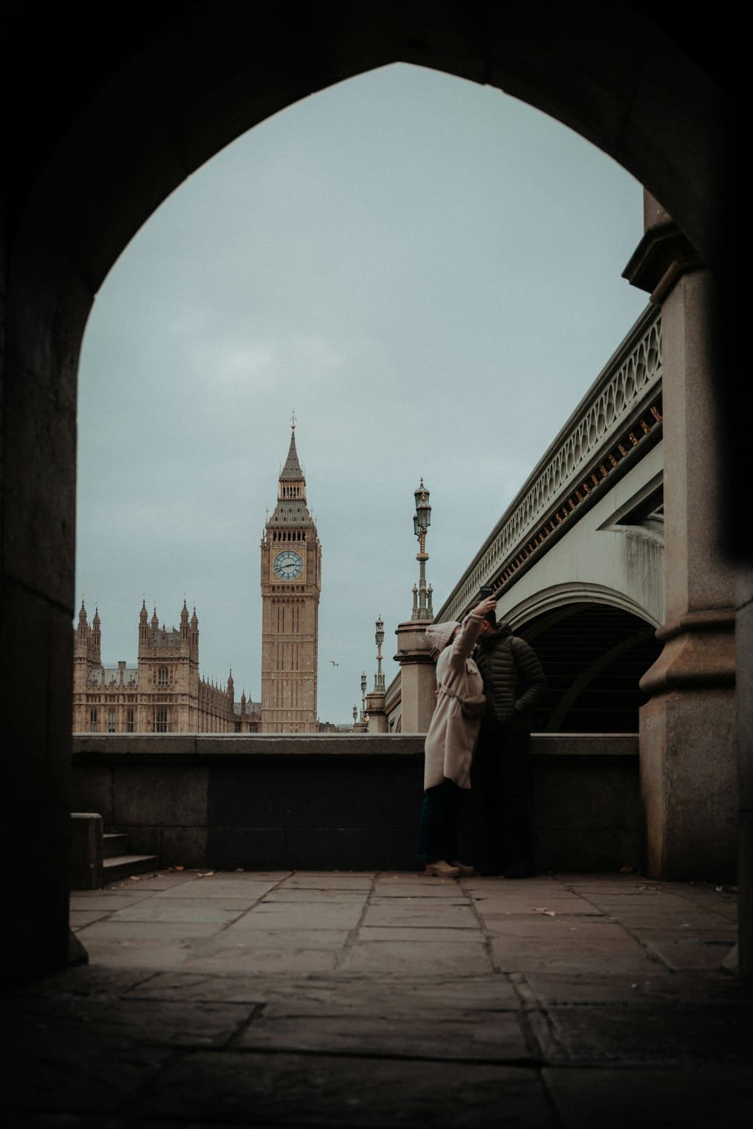 “英国电影的代表人物”去世了……